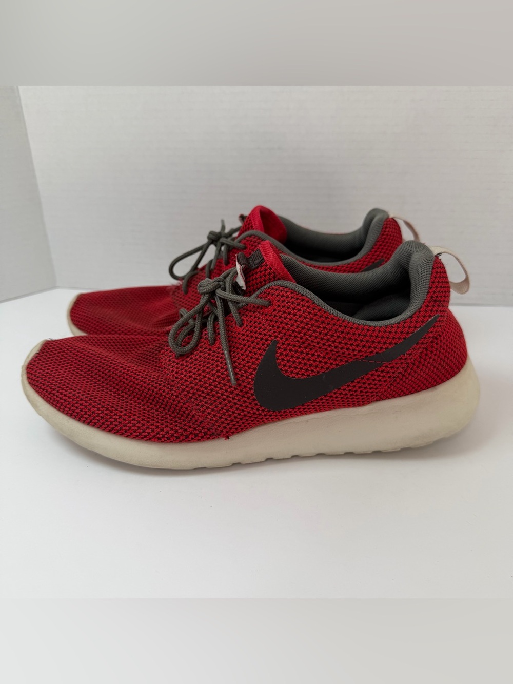 Nike Roshe Run Sneakers